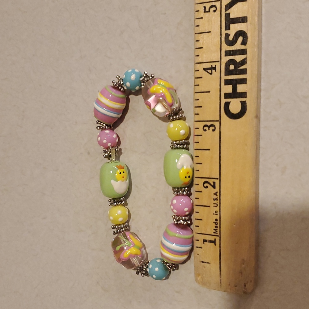 Colorful Pier 1 EASTER Beaded Bracelet with Duck and Flower BEADS